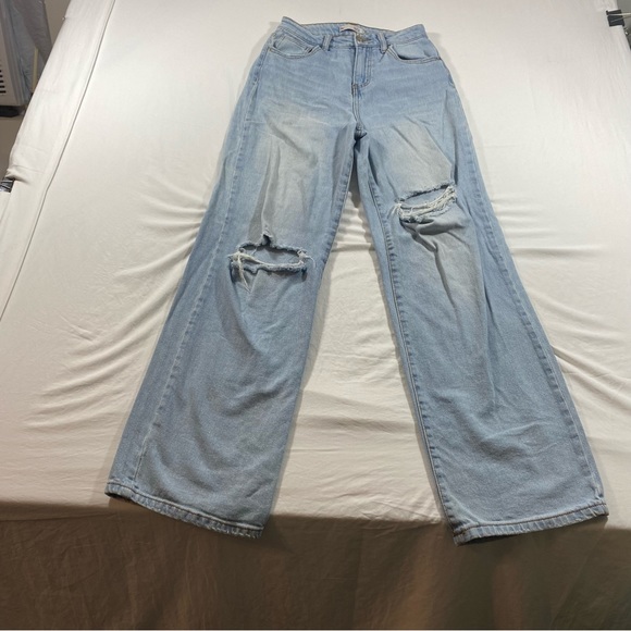 SO jeans Woman’s 25” super high rise Wide Leg Distressed Denim jeans light blue - Picture 1 of 9